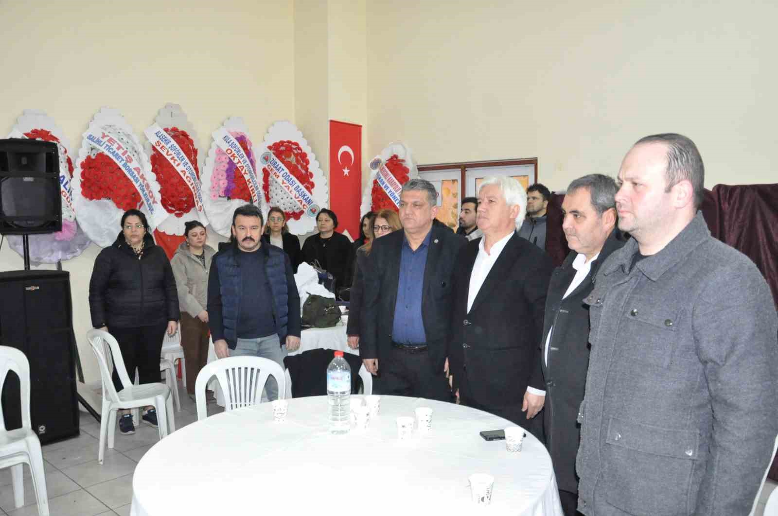 Salihli Şoförlerde Samet Balgönül, yeniden başkan seçildi