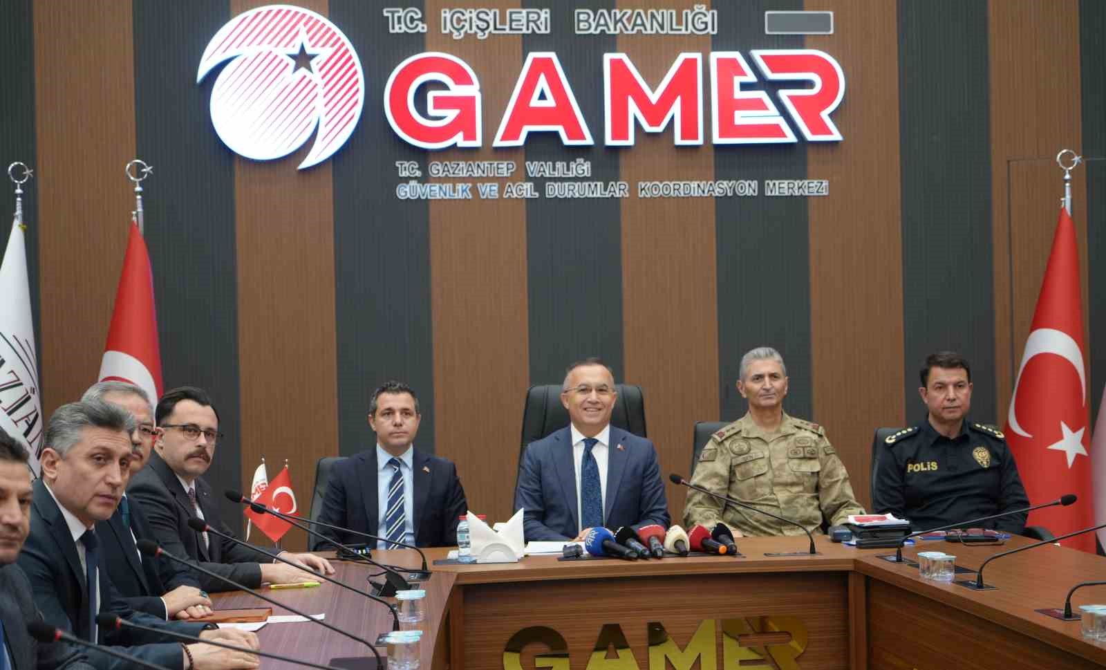 Gaziantep’te 626 terör operasyonu yapıldı, 662 kilo uyuşturucu ele geçirildi