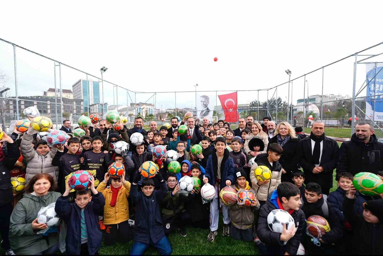 Sancaktepe’de gençliğe ve spora büyük yatırım: 19 Mayıs Gençlik ve Spor Parkı hizmete açıldı