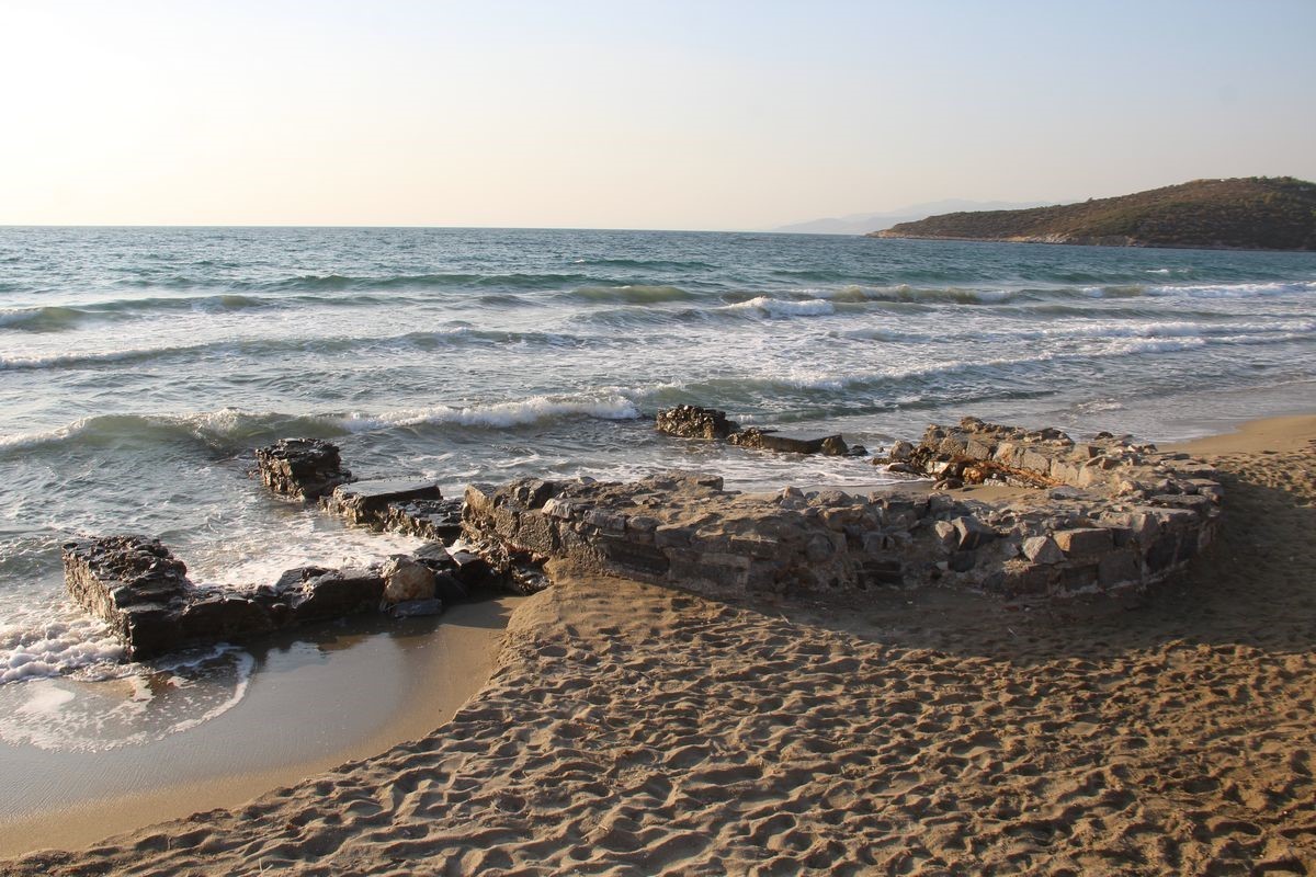 Kuşadası kıyılarında arkeolojik miras koruma altına alındı