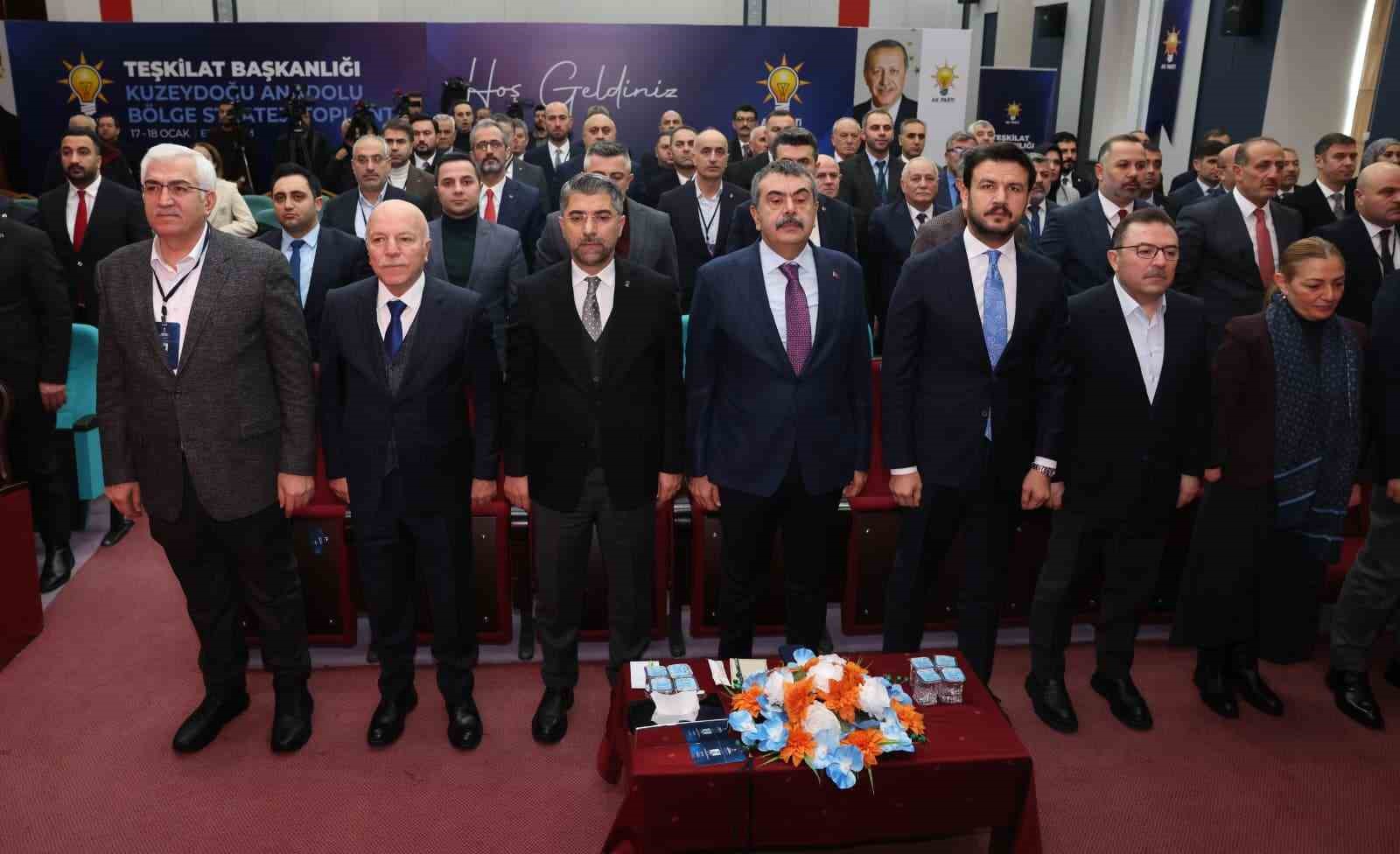 Siyasetin kalbi Erzurum’da atıyor