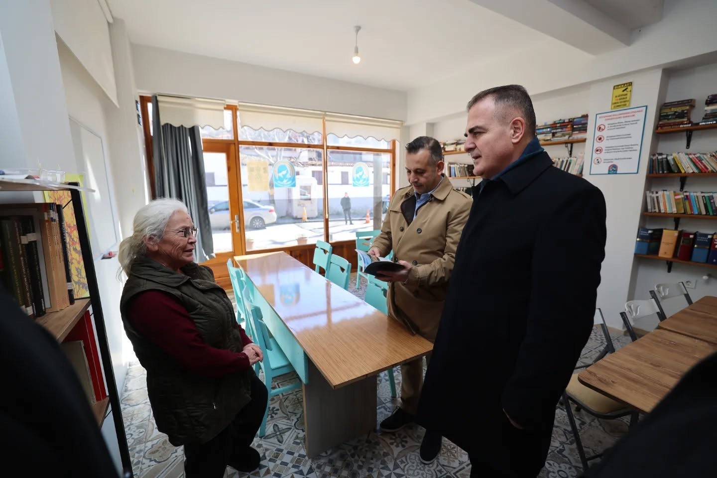 Vali Akbıyık, Saburhane’nin kültürel belleğine yakından baktı