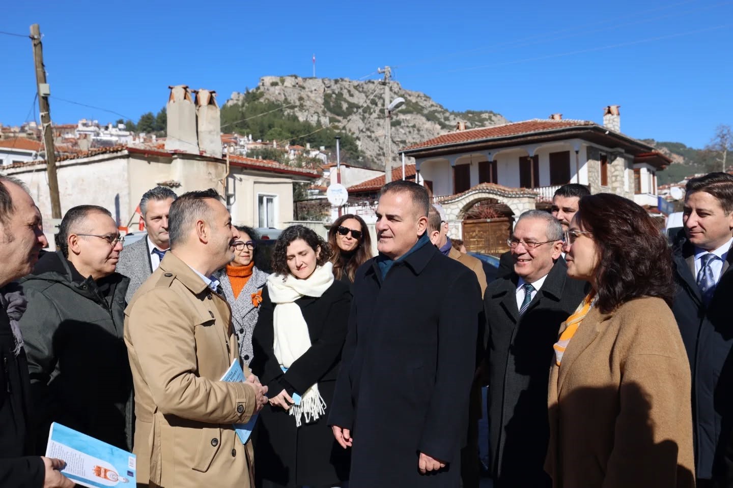 Vali Akbıyık, Saburhane’nin kültürel belleğine yakından baktı