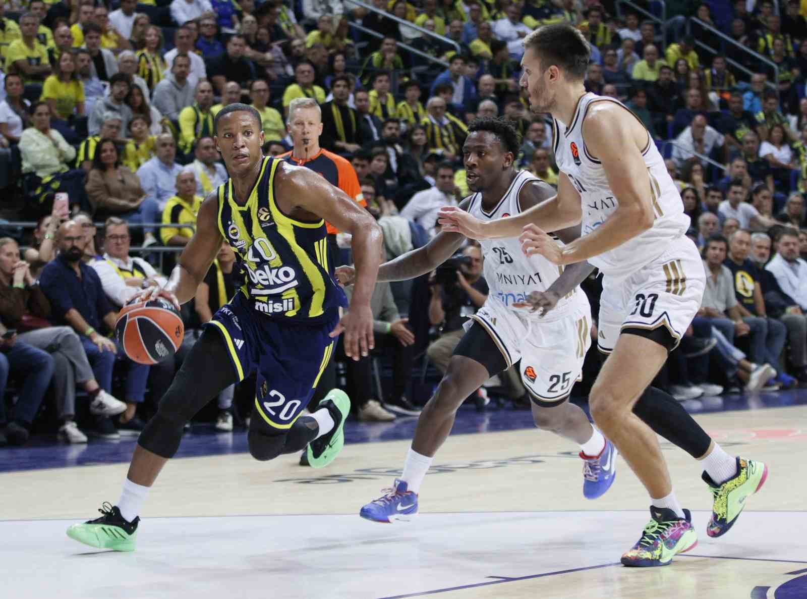 Fenerbahçe, Dubai Basketbol deplasmanında