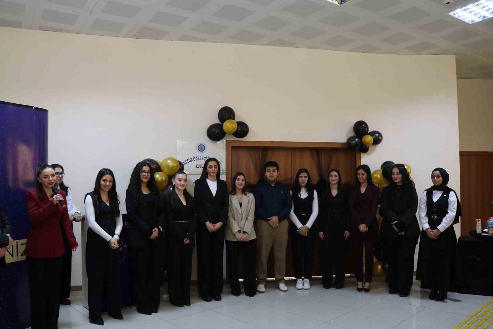 Oltu’da sektör-öğrenci işbirliği kulübü açıldı