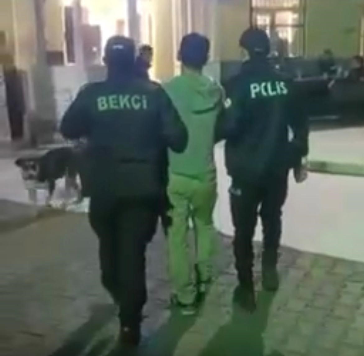 İzmir’de 11 yıl hapis cezasıyla aranan hükümlü yakalandı