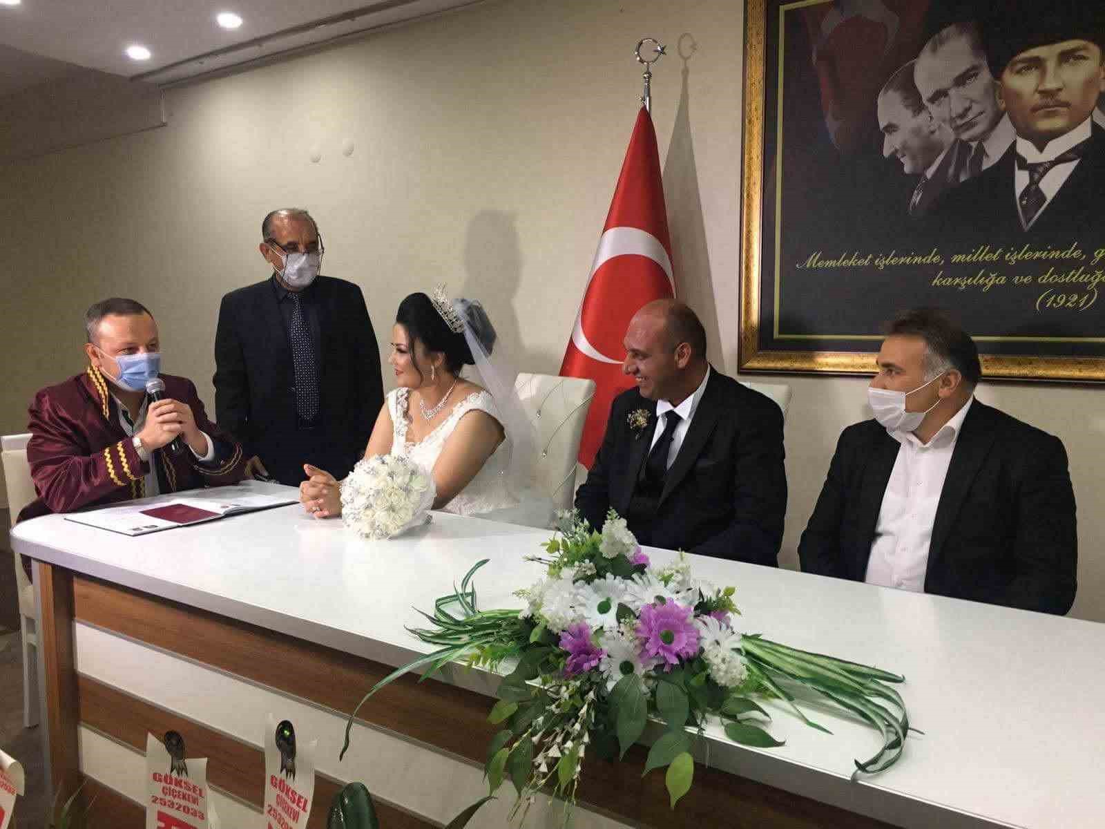 Kahreden tesadüf: 6 yıl önce annesi patates püresinden, kızı ise elma yerken öldü