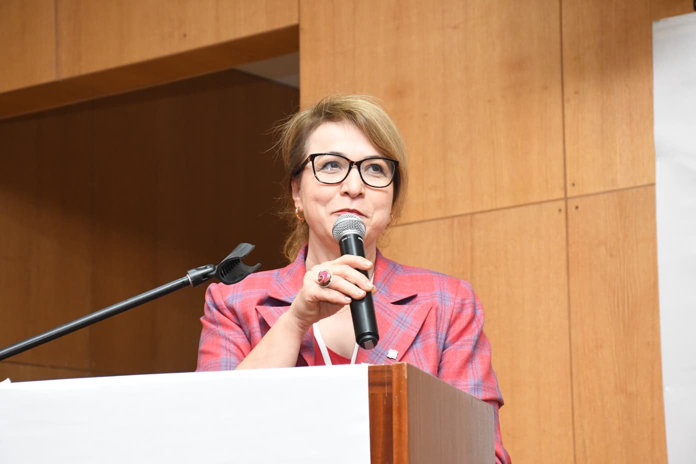 Kent Konseyi Başkanı Sevinç Baykan Özden Balıkesir’i gururlandırdı