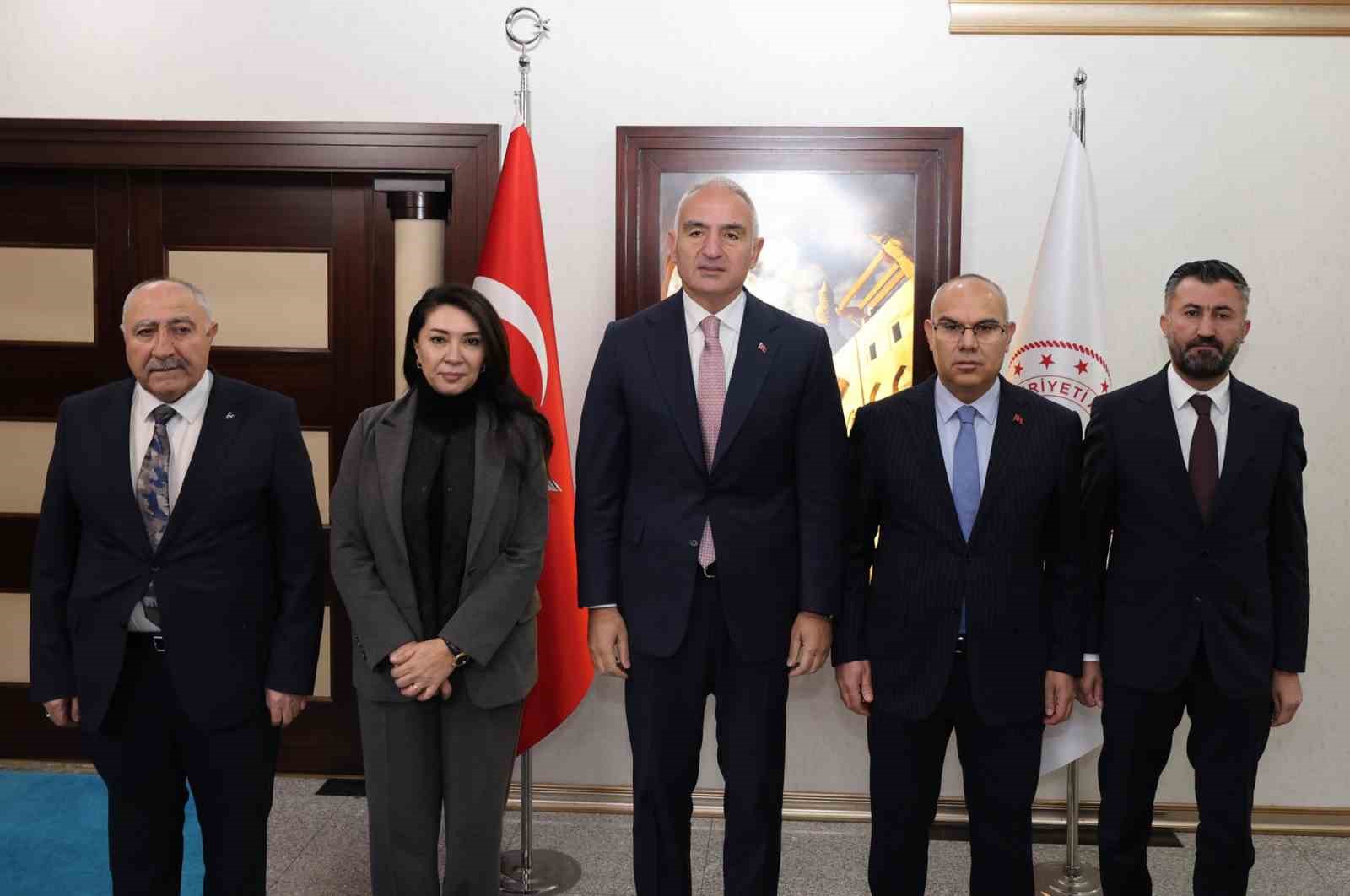 Kültür ve Turizm Bakanı Ersoy, Ağrı’da