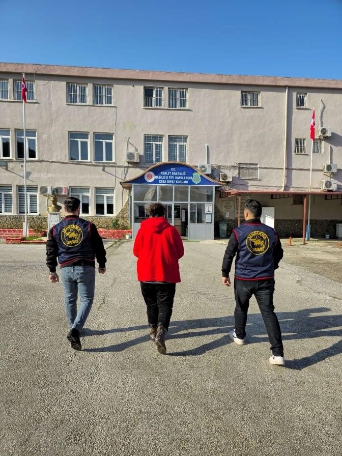 Nazilli’de 2 aranan şahıs yakalandı