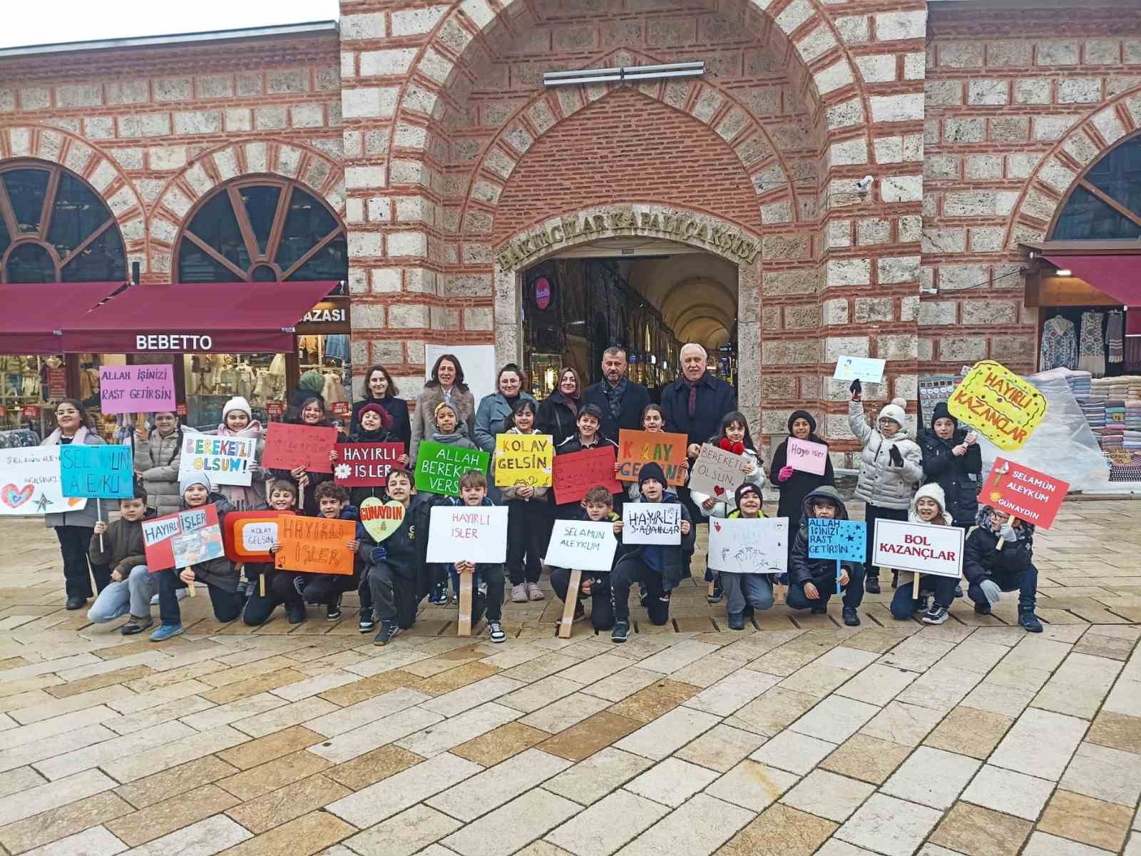 Öğrencilerden “Türkiye Selamlaşıyor” projesi kapsamında anlamlı ziyaret