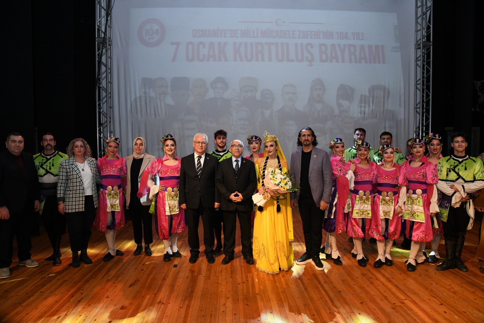 Osmaniye’de “Destanların Dansı” sahnelendi