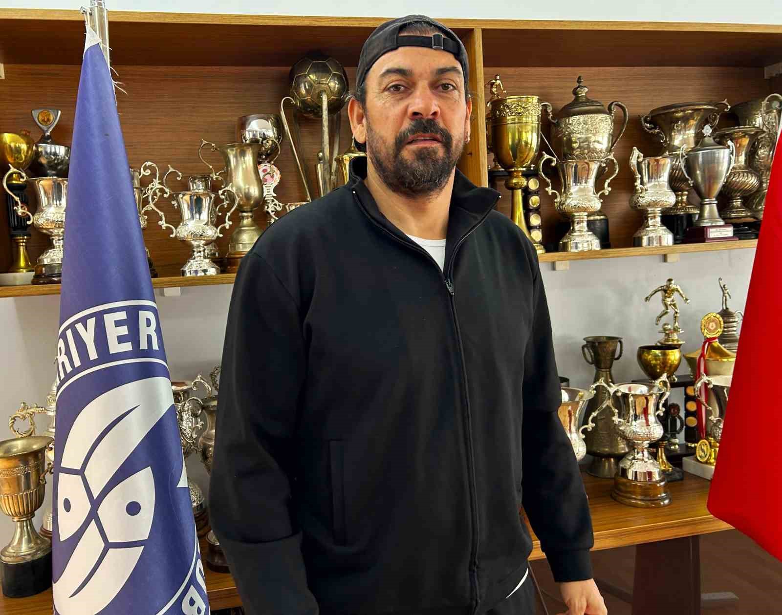 Servet Çetin: “Takıma birkaç oyuncu katmamız lazım yoksa büyük sıkıntı yaşayacağız”