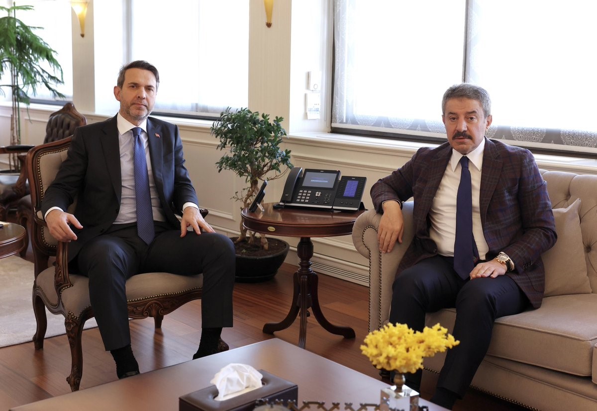 Şırnak milletvekili Tatar, elektrik altyapısı için Bakan Bayraktarla görüştü