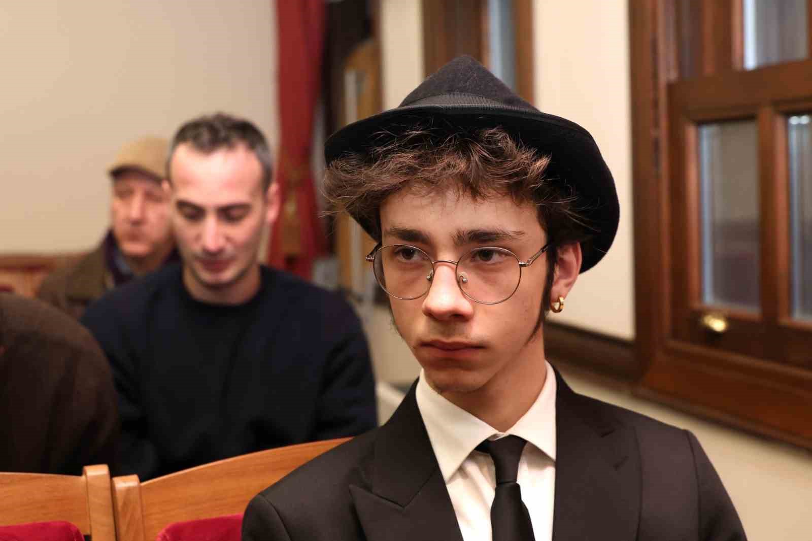 “Sosyal medyada mantık yanlışları yaygın”