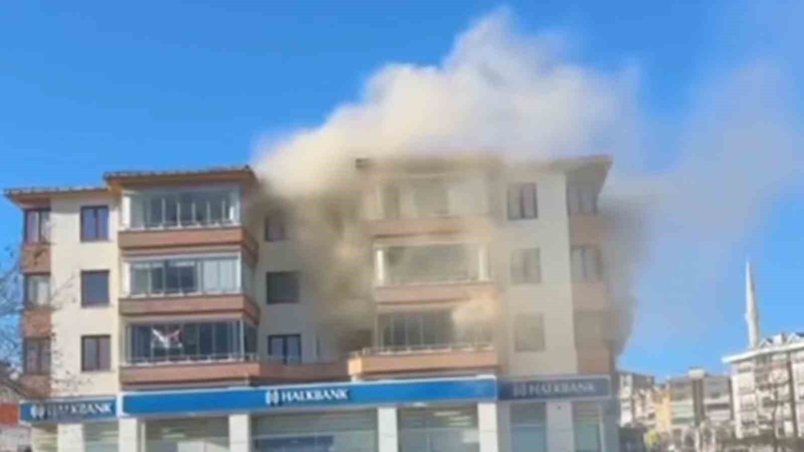 Tekirdağ’da evde yangın: Yaşlı kadının cansız bedeni bulundu