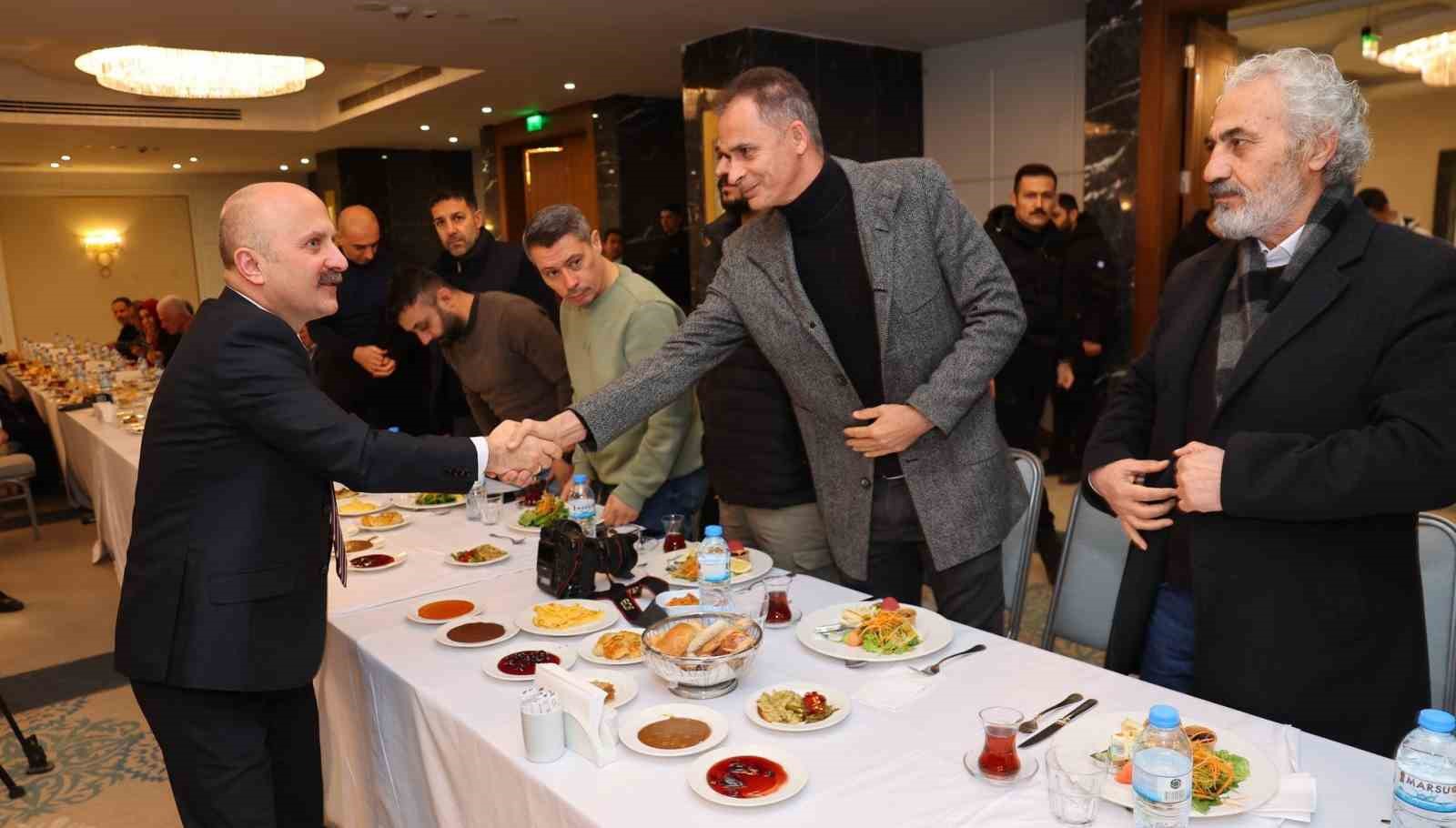 Vali Osman Varol, basın mensuplarıyla bir araya geldi