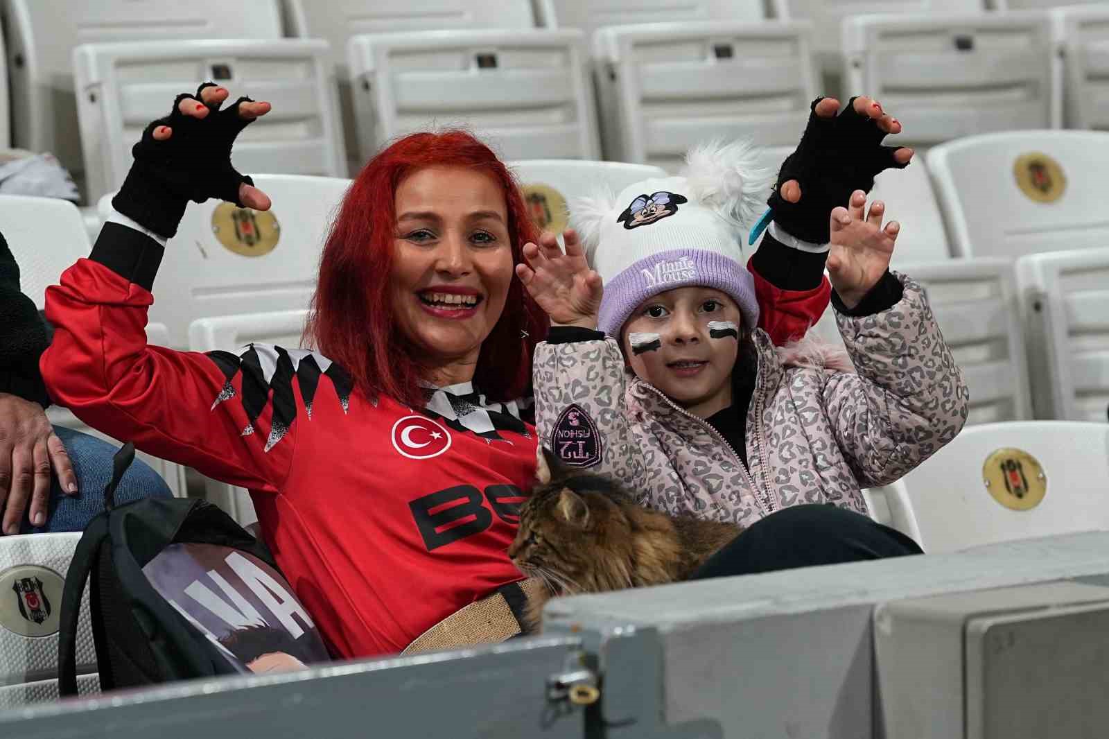 Ziraat Türkiye Kupası: Beşiktaş: 1 – Ankara Keçiörengücü: 0 (Maç devam ediyor)